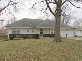 9306 Mullen Rd, Lenexa, KS 66215