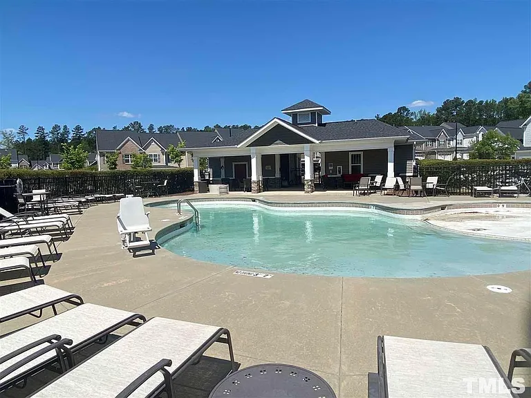 213 Churment Ct — Photo 23