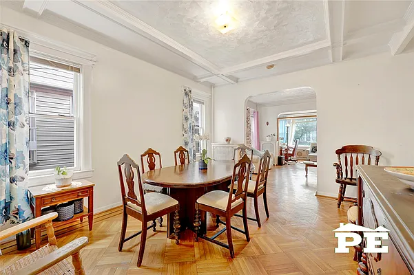 Sold by Pride Estates | media 34