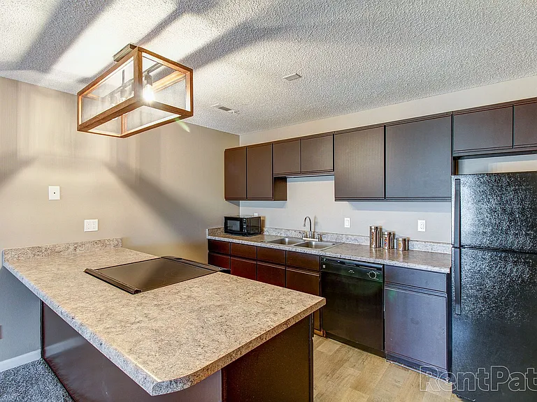 cpa - College Park Apartments — Photo 34