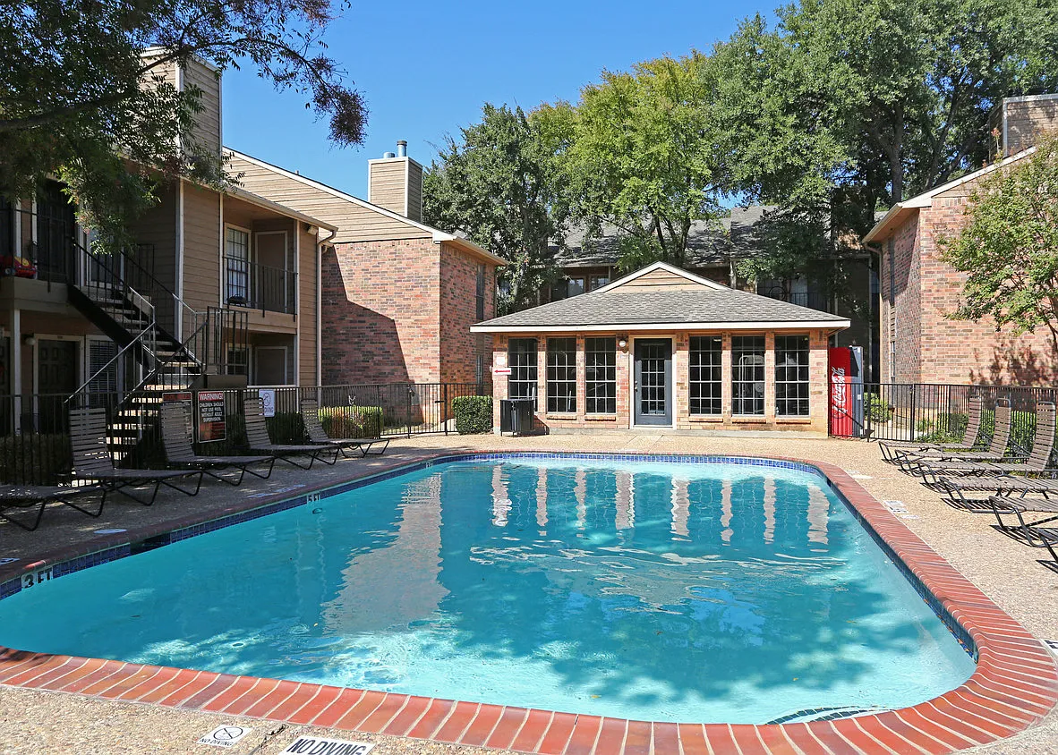 Dove Park Apartments — Photo 2