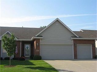 1890 SE Ashleaf Cir, Waukee, IA 50263