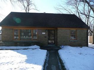 4743 N Green Bay Ave, Milwaukee, WI 53209