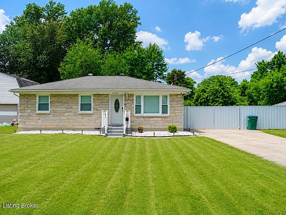 4th image of 4426 Lynnview Dr