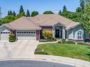 3513 S Giddings Ct, Visalia, CA 93277