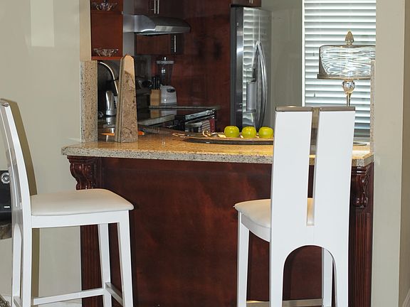 5th image of 1705 Presidential Way APT B103