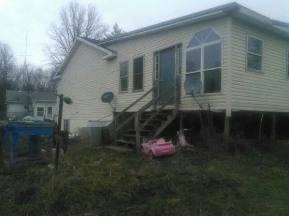 411 Park St, Montpelier, OH 43543