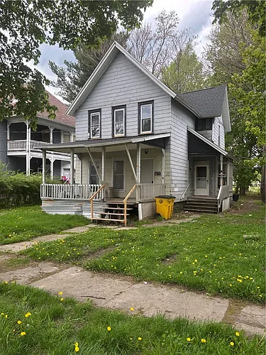 160 Boardman St #B Photo 1
