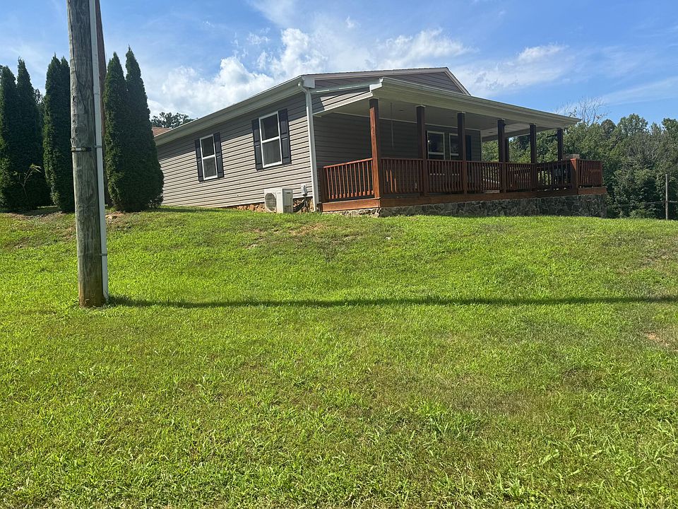 2nd image of 2412 Quarterwood Rd