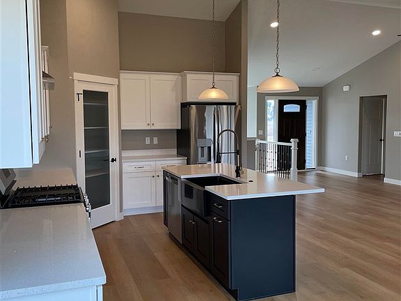 5th image of 3976 Winnsboro Dr