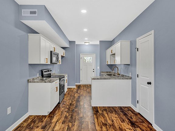 4th image of 710 Madison Ave NW