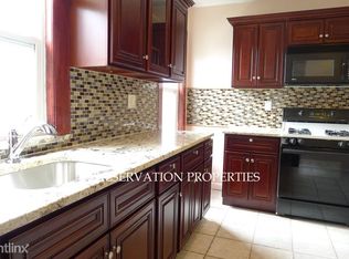 36 Lexington St, Newton, MA 02465