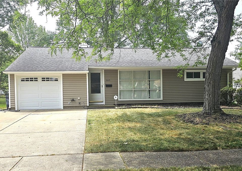 9075 Newkirk Dr, Parma Heights, OH 44130 Zillow