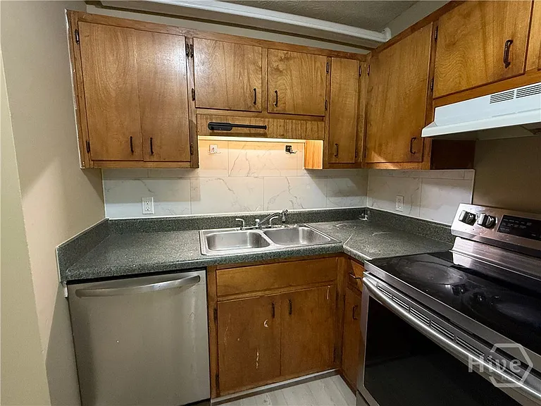 437 Rustwood Dr #437 — Photo 5