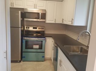 1581 Oneil Cir #1, Rochester Hills, MI 48307