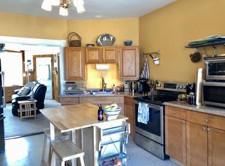 94 Washington St APT 2F, North Easton, MA 02356