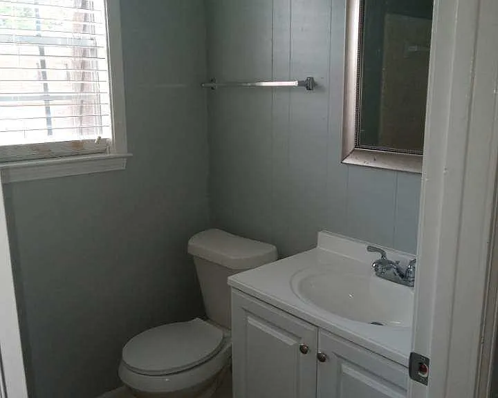 250 Carraway Dr #13 — Photo 9