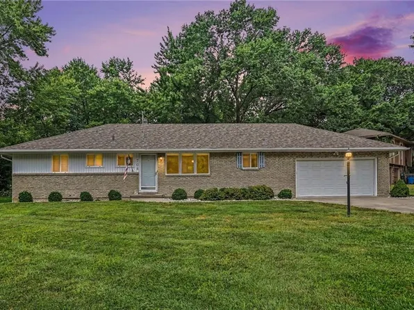 708 Melrose St, Liberty, MO 64068