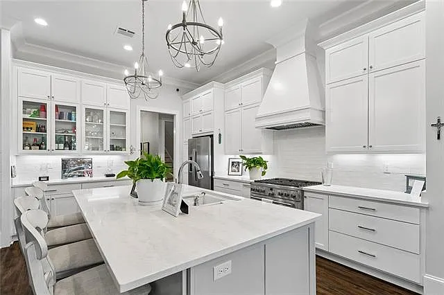 305 Steeplechase Dr — Photo 4