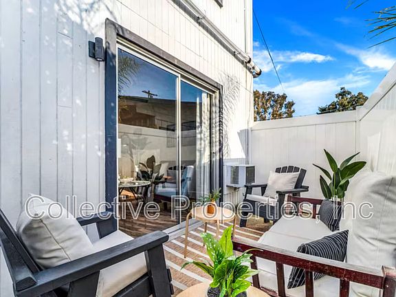 3rd image of 2735 Hornblend St #3