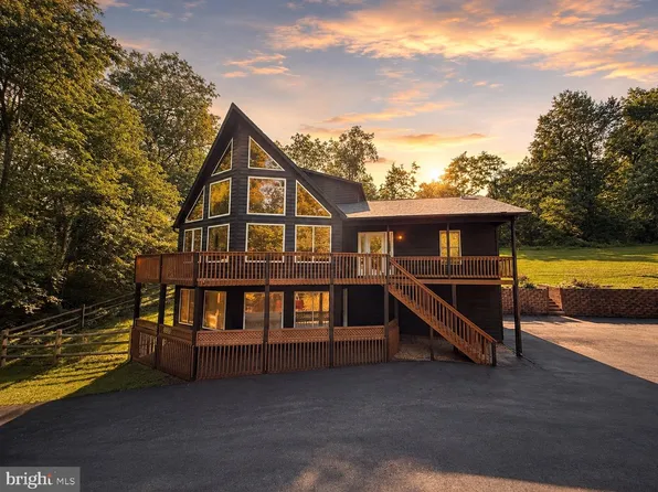 184 Apple Jack Cir, Linden, VA 22642