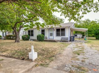 3855 Stalcup Rd, Fort Worth, TX 76119