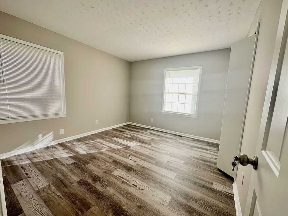 1st image of 12004 Branchwater St #1