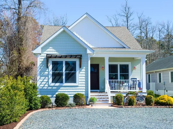 7017 Josephine Ln, Chincoteague, VA 23336