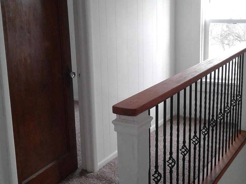 2nd image of 124 W Evans St