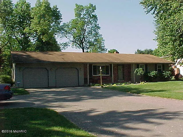 274 Easthill Dr photo 1