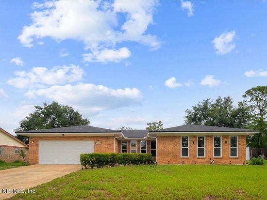 5939 GUMWOOD Drive, Jacksonville, FL 32277