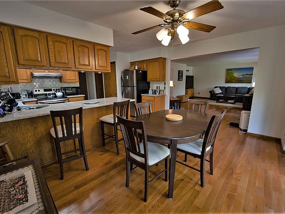 5th image of 23286 Maplehill Dr