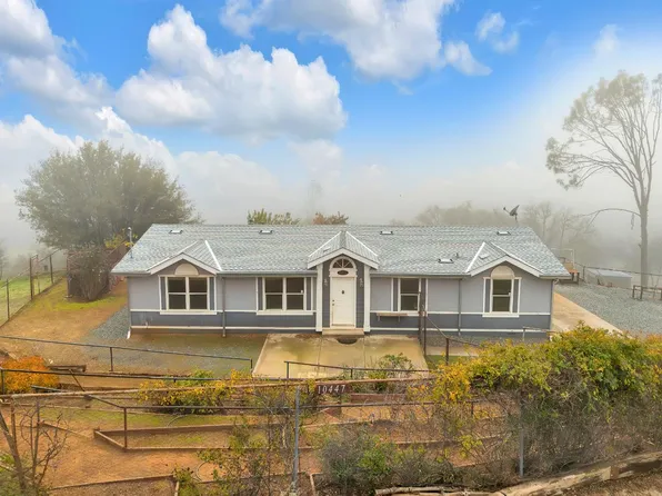 10447 Carlos Ct, Coulterville, CA 95311