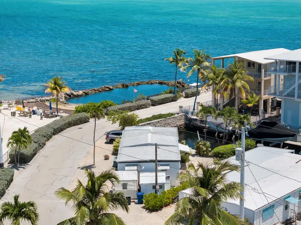201 Humpty Dumpty Dr, Key Largo, FL 33037