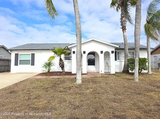 6351 Sutherland Ave, New Port Richey, FL 34653