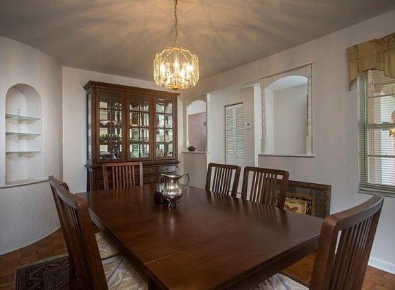 5th image of 8021 W Hiawatha St