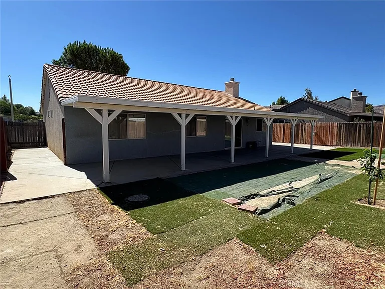 1229 Onyx Dr — Photo 19