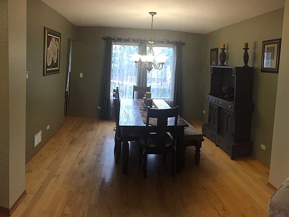 3rd image of 2560 N Silver Oaks Dr