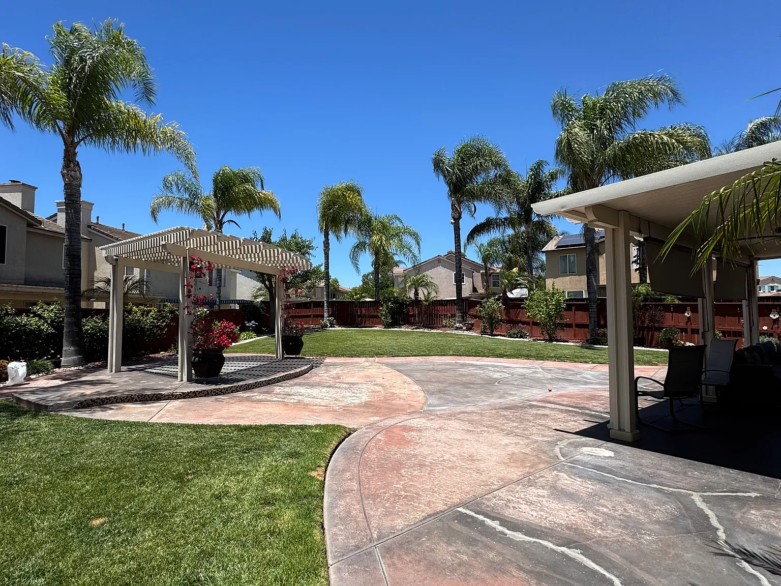 5 bed, 3067 sqft, $4,100 — Photo 4