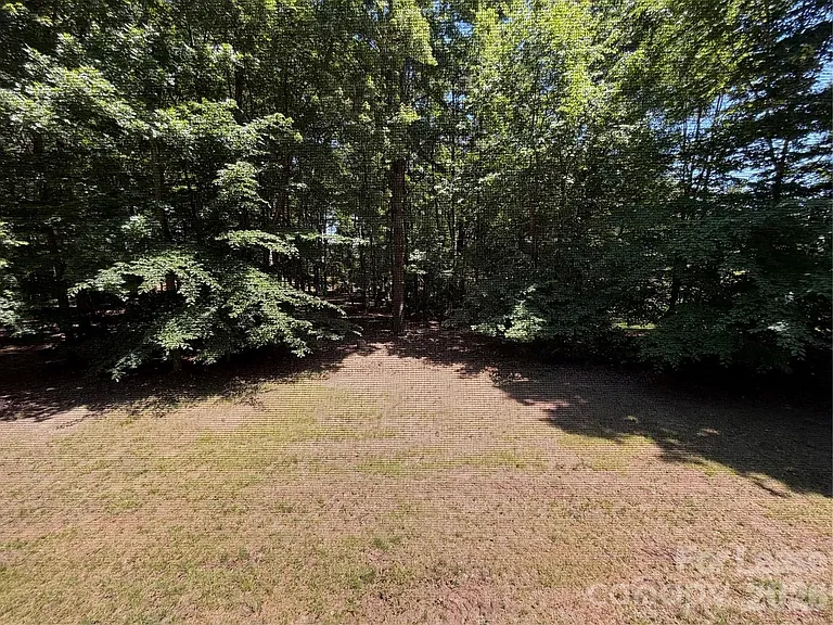 150 Manitou Trl — Photo 34