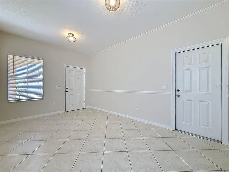 648 Norfolk St — Photo 10