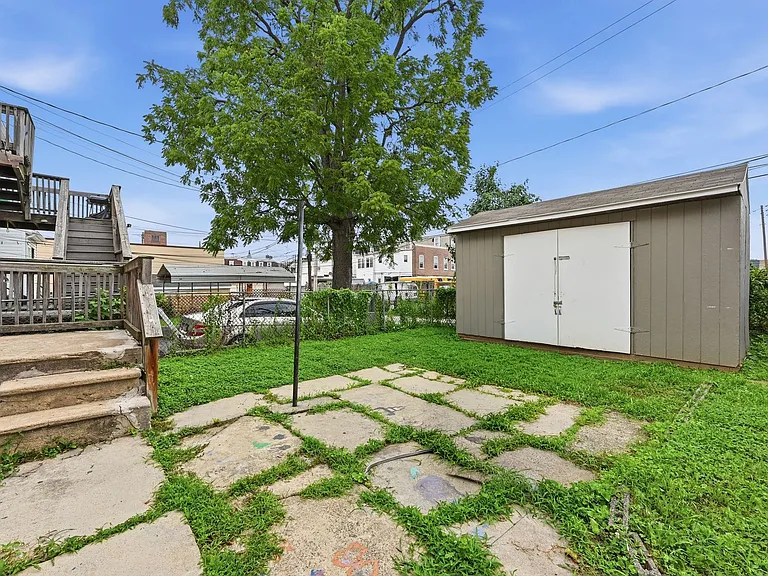 113 N 13th Street — Photo 2
