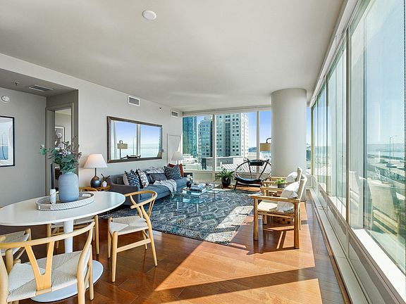 3rd image of 425 1st St #1002-L