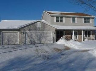 525 Stonebridge Ave, Onalaska, WI 54650