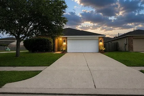 301 Turquoise Trade Dr Photo 1