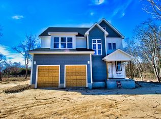 818 Shunpike Rd, Cape May, NJ 08204