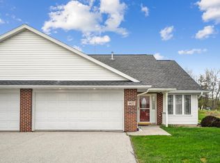 1622 3rd St NE, Independence, IA 50644