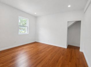 14 Chapman St #1, Quincy, MA 02170