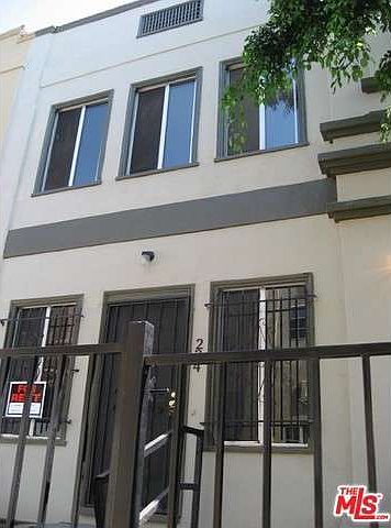 1st image of 224 Columbia Pl