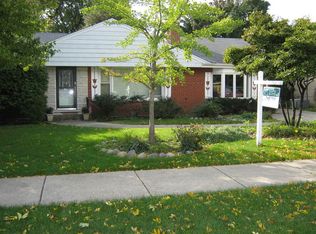 6207 W 89th Pl, Oak Lawn, IL